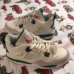 Nike Air Jordan 4 Pine Green SB